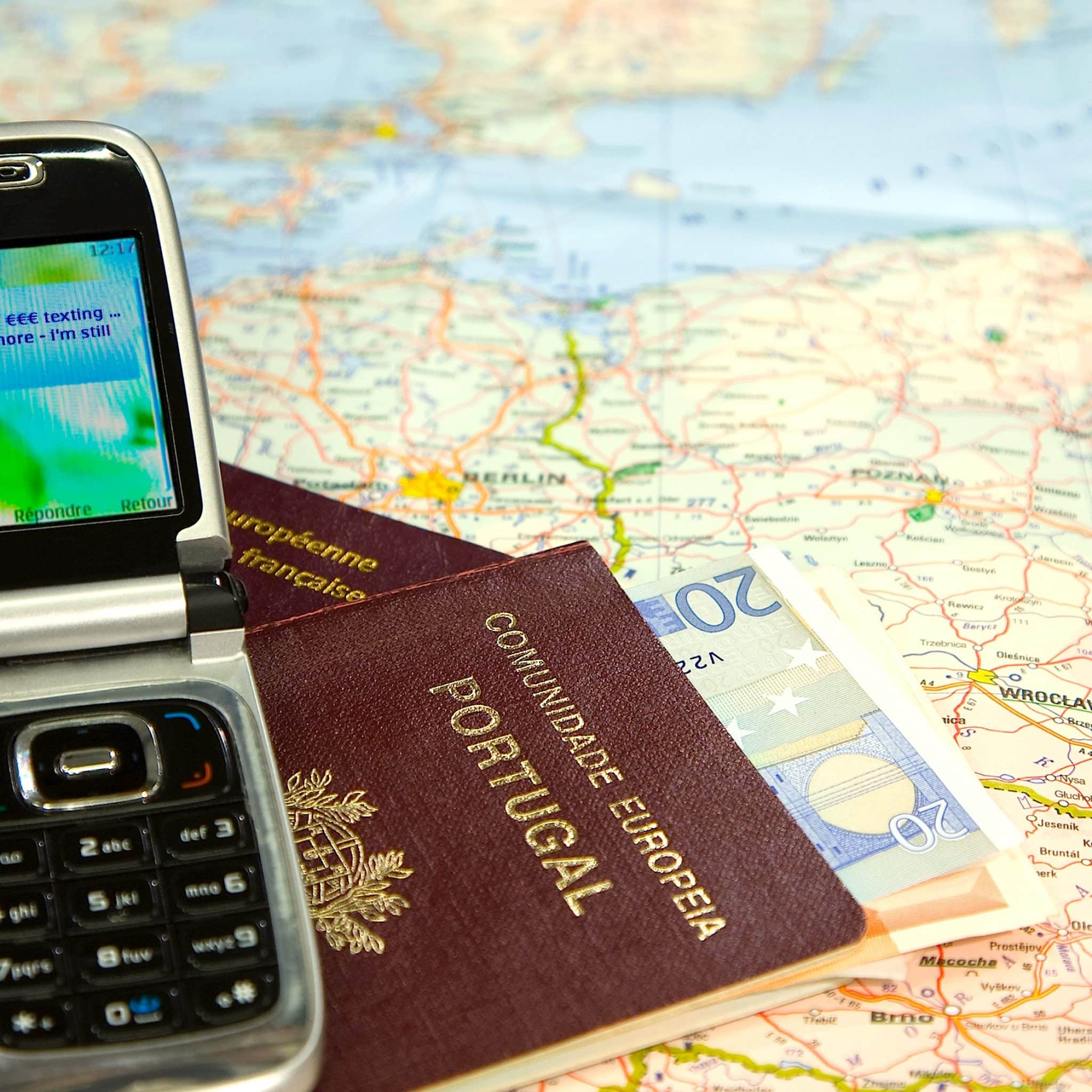 Cellular phone roaming expenses might not go up after Brexit 5